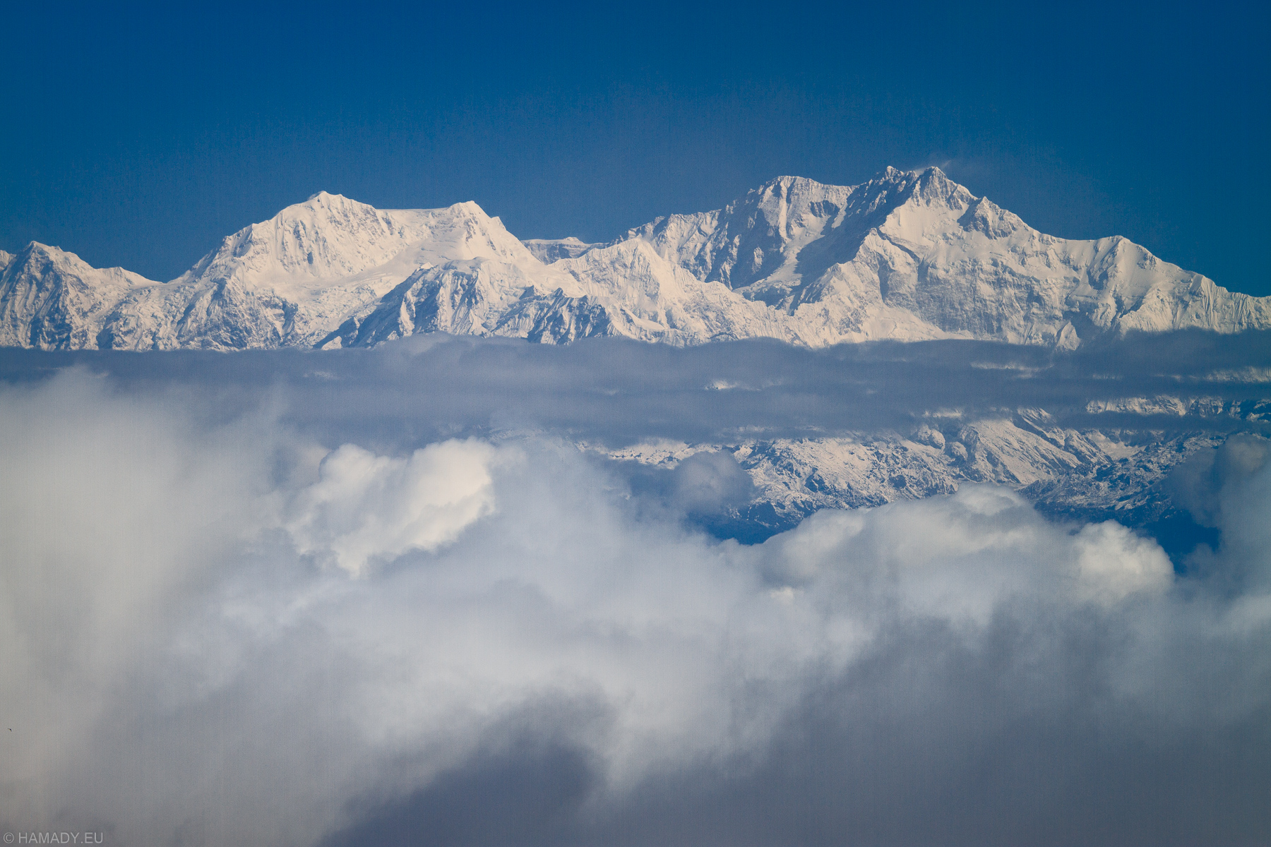 20190408-kangchenjunga8586m-0604-